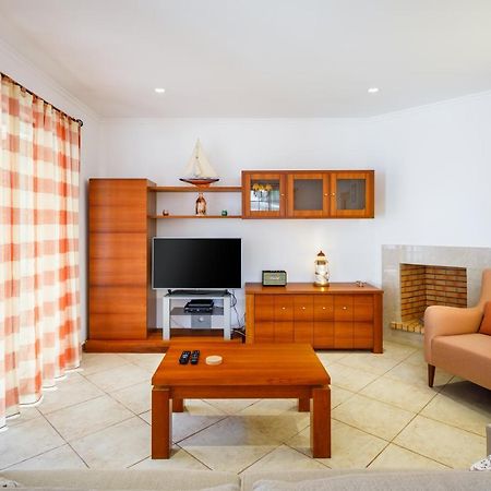 Falésia Beach Villa by The Portuguese Butler Olhos de Agua  Exterior foto